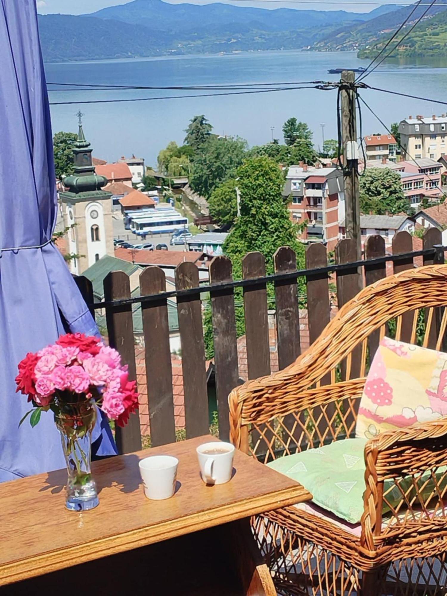 Apartman Sani ドニー・ミラノヴァツ エクステリア 写真